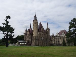 moszna-zamek