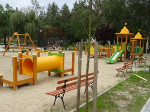 zielona-oliwka-plac-zabaw
