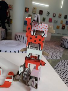 wystawa-ilustracji-dzieciecej-peekaboo