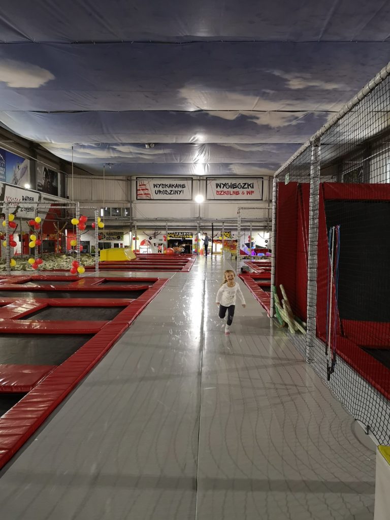 jumpworld-park-trampolin