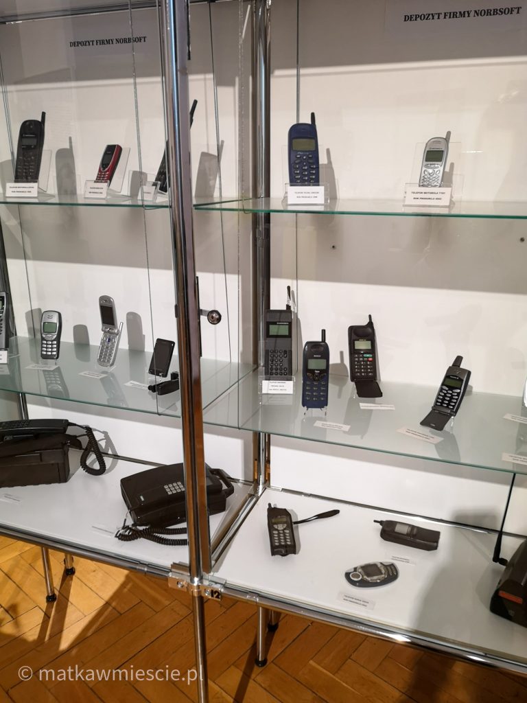 telefony-komórkowe-muzeum